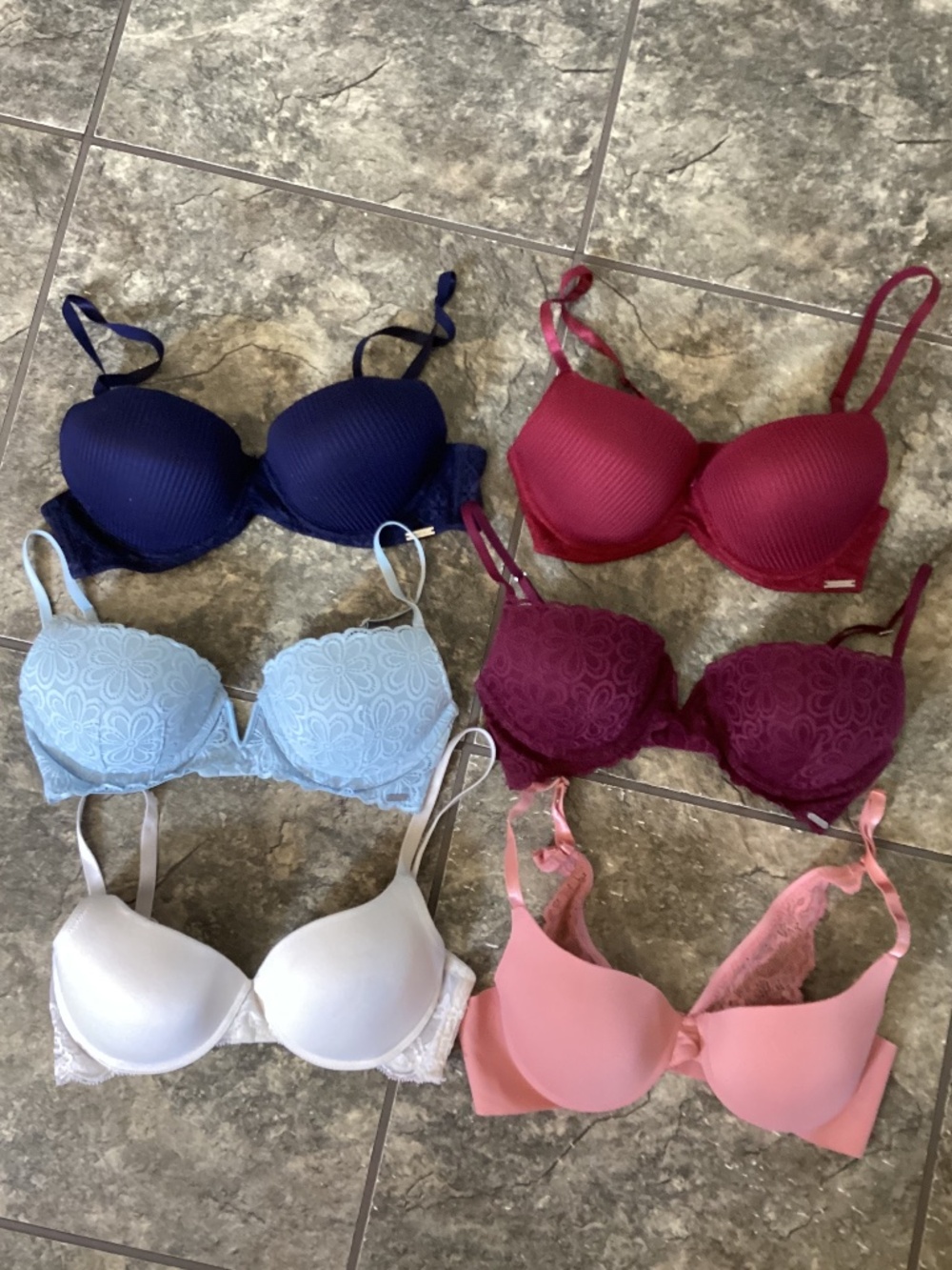 Six bras